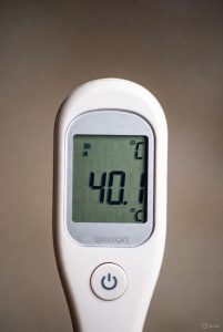 検温したら40.1度